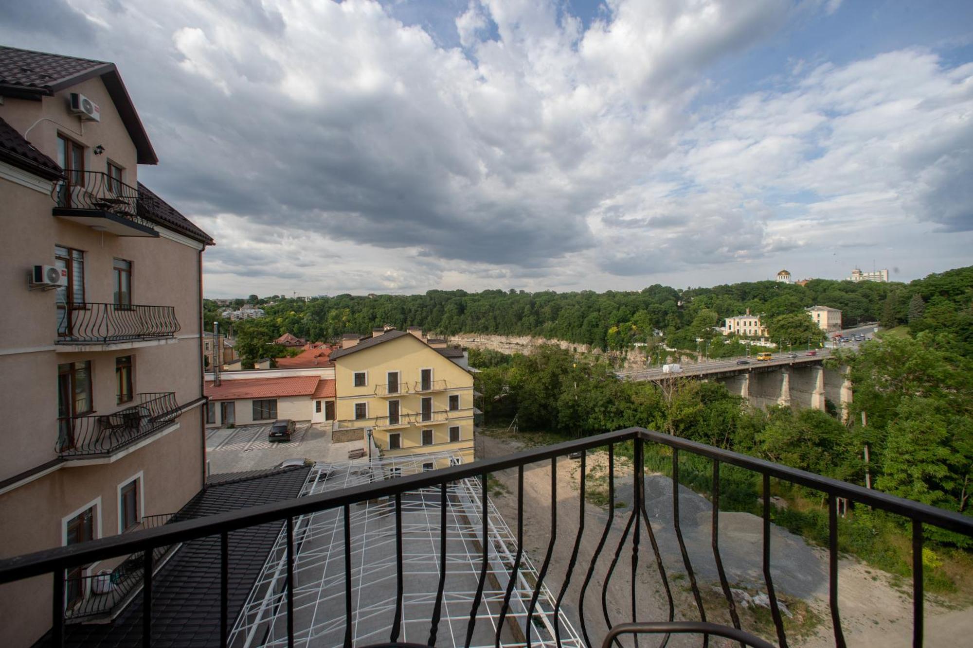 Apartments U Ratushi Kamianets-Podilskyi Exterior foto
